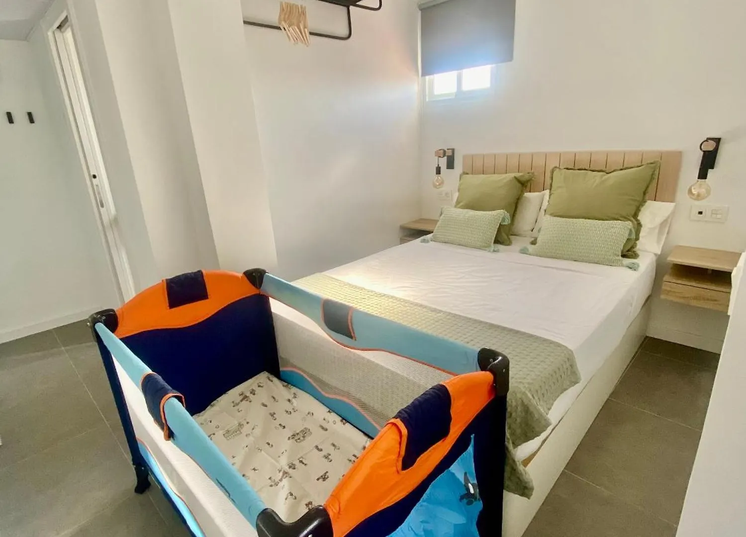 Moderno En Primera Linea De Playa Fuengirola Apartment